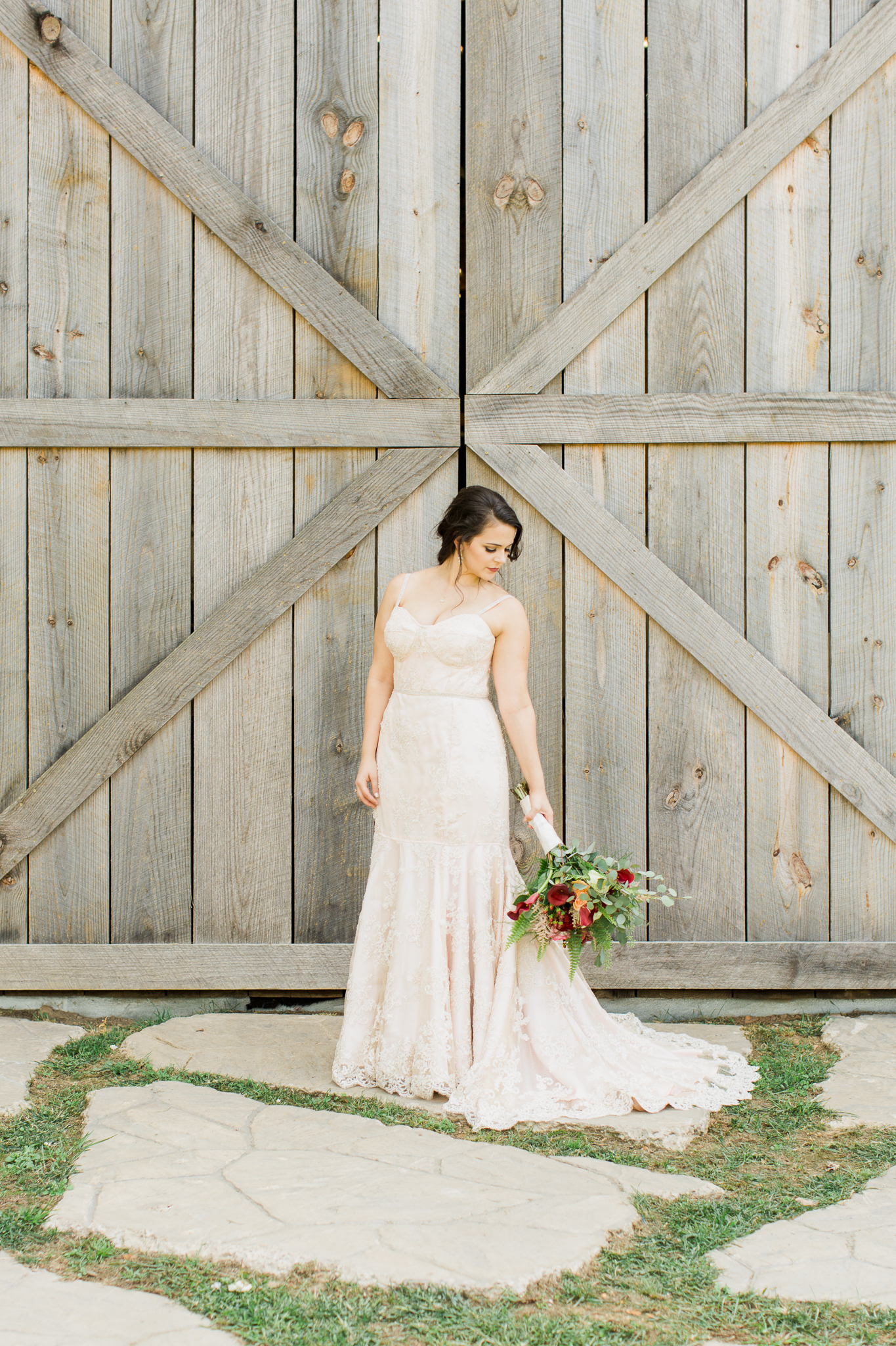 Bride and bouqet in ellijay georgia at deep south farm